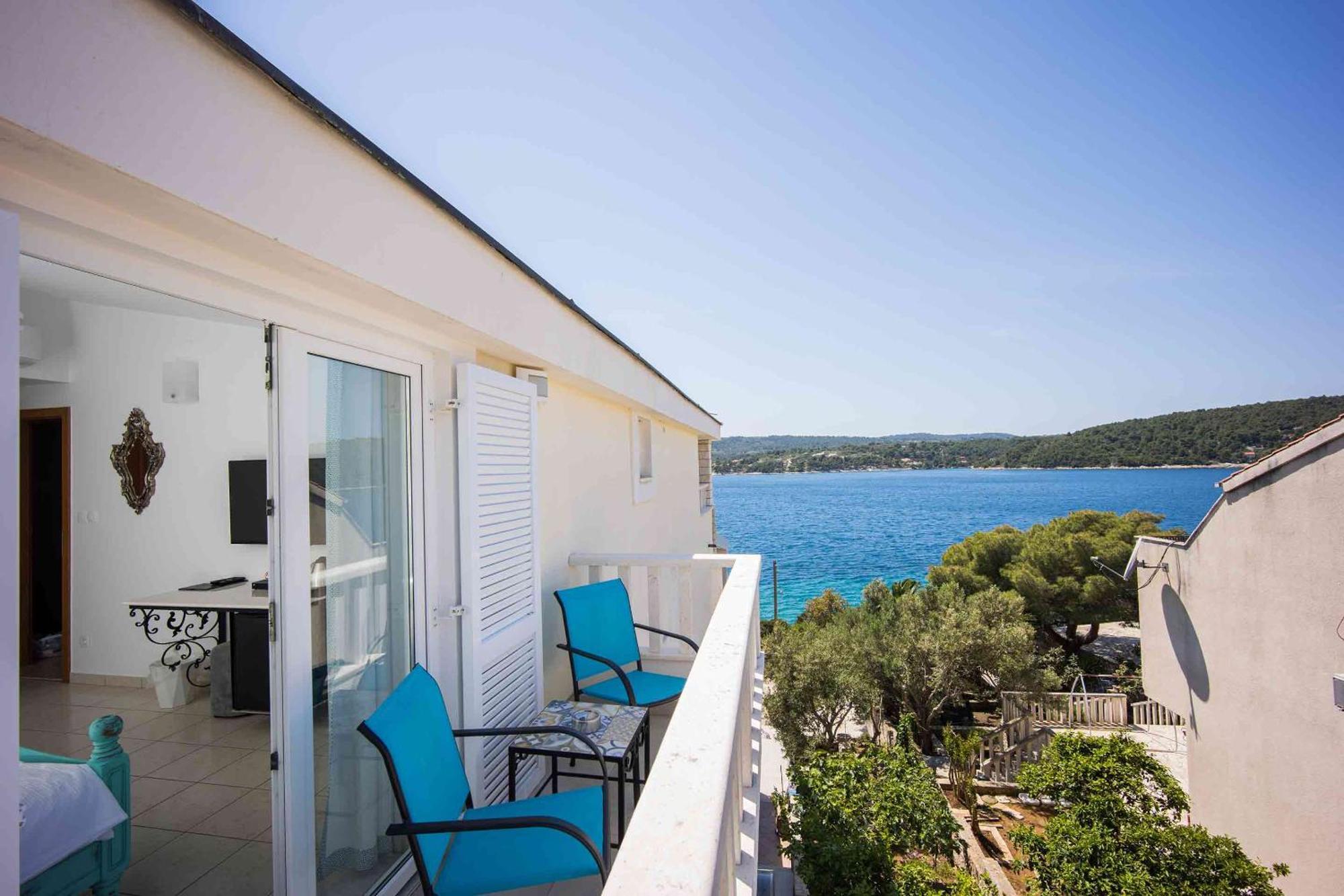 Boutique Guesthouse Sveti Petar, On The Beach, Heated Pool & Boat Berth - Adult Only Nečujam 외부 사진