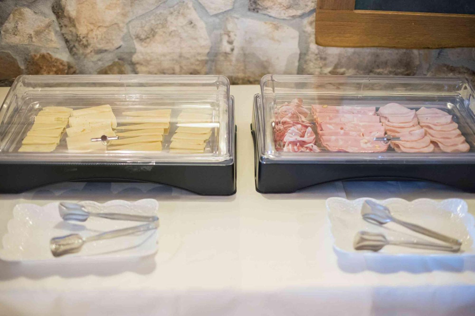 Boutique Guesthouse Sveti Petar, On The Beach, Heated Pool & Boat Berth - Adult Only Nečujam 외부 사진