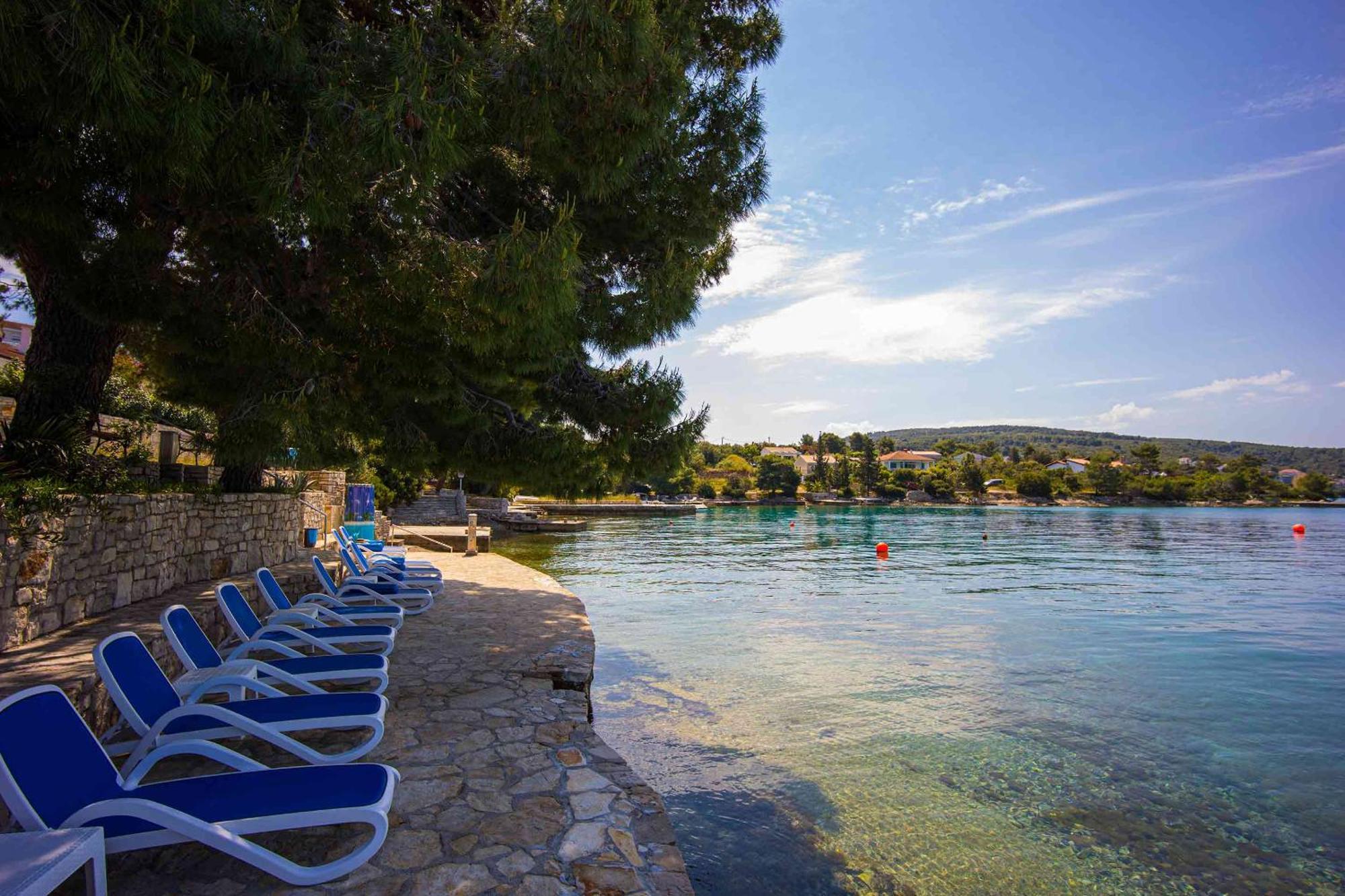 Boutique Guesthouse Sveti Petar, On The Beach, Heated Pool & Boat Berth - Adult Only Nečujam 외부 사진