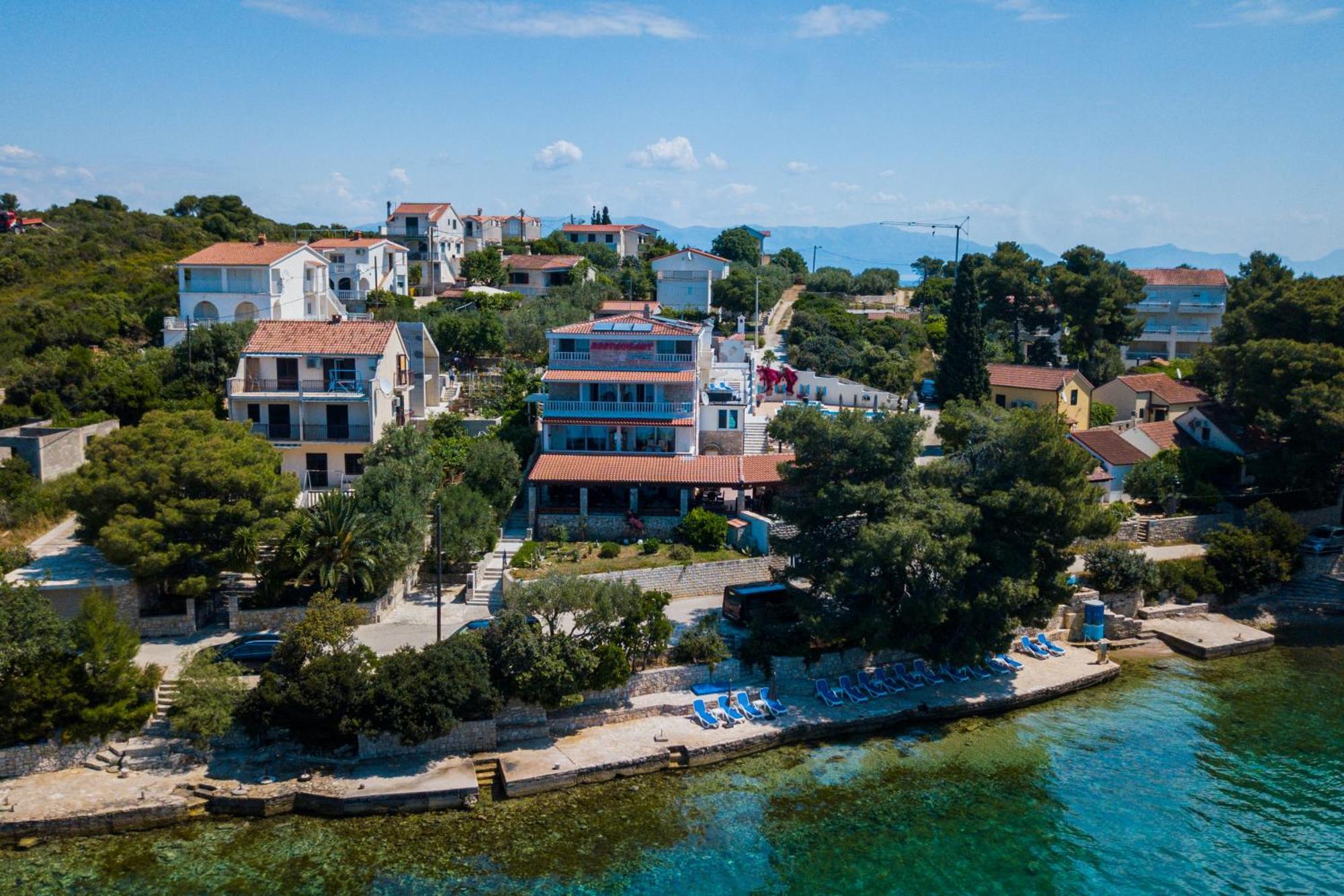 Boutique Guesthouse Sveti Petar, On The Beach, Heated Pool & Boat Berth - Adult Only Nečujam 외부 사진